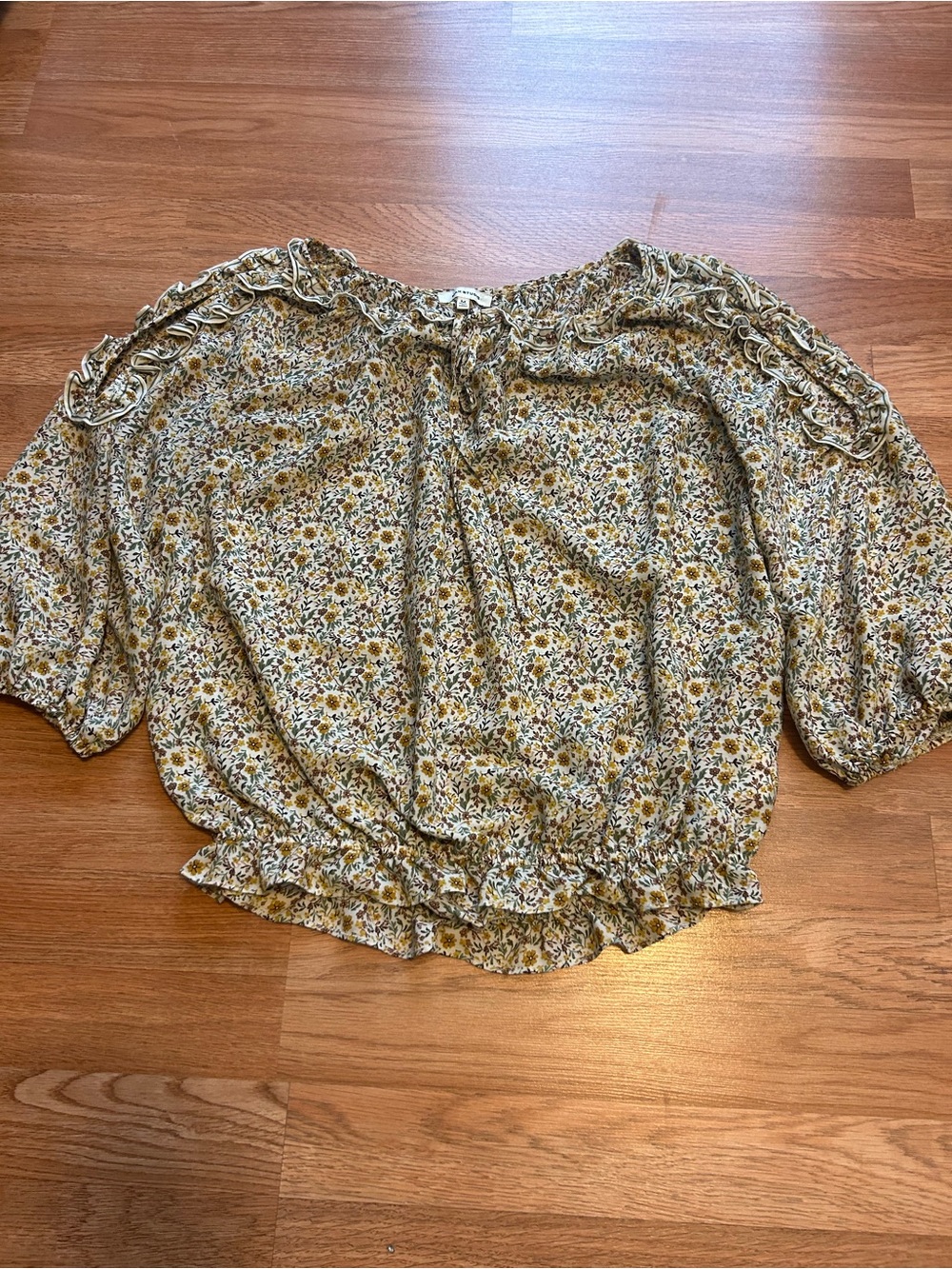 Max Studio Cream and Yellow Floral Off-Shoulder Blouse.Size Medium